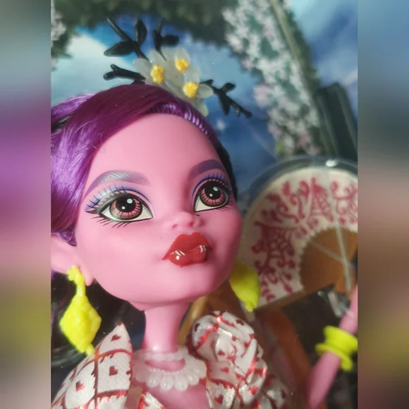 MONSTER HIGH SKULLECTOR DOLL CORAZON MARIKIT FANG CLUB EXCLUSIVE